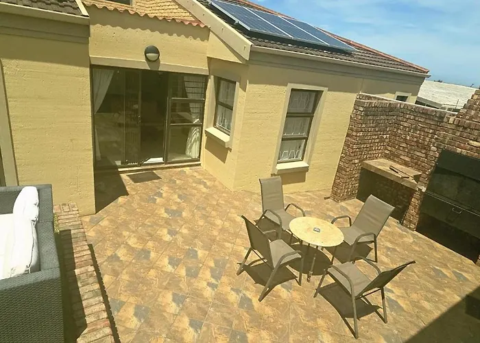 17 Villa Leadwood